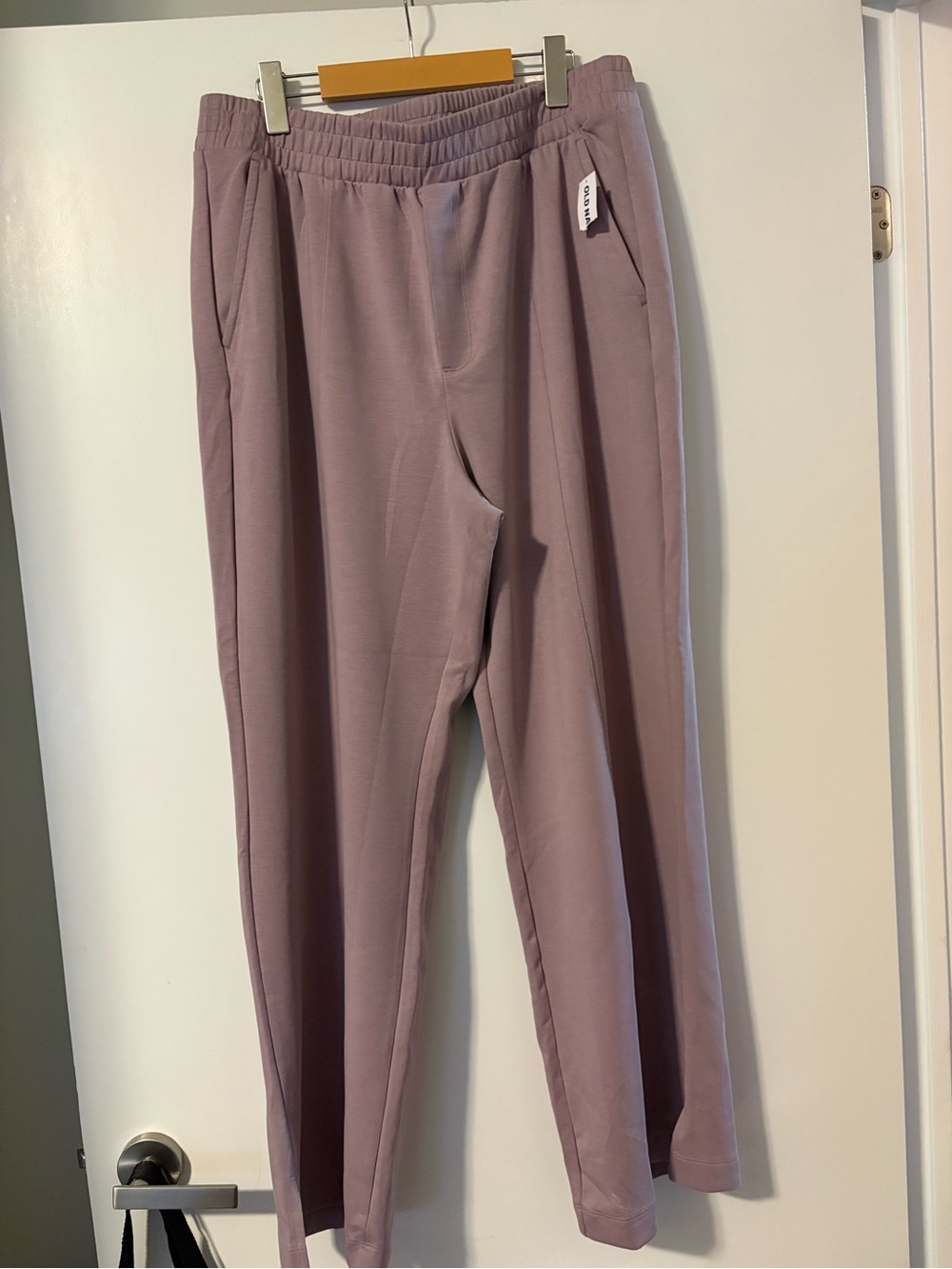 NWT Old Navy Mauve Relaxed Knit Joggers